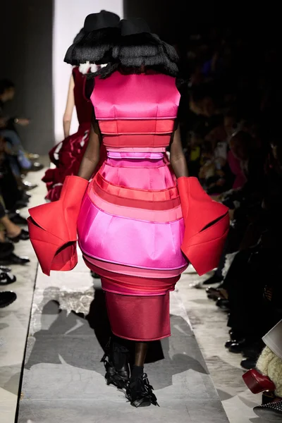 Look 8